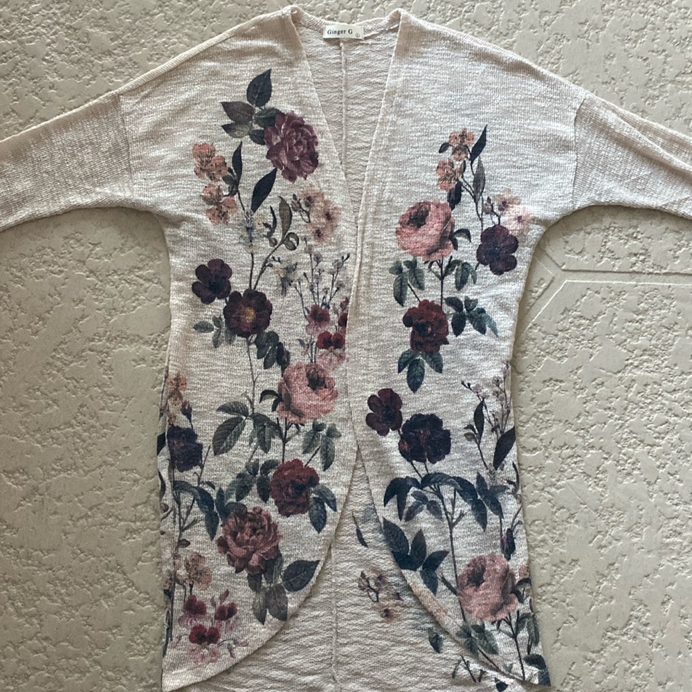 Ginger G Boutique Hand painted Floral Knit Cardigan size XS - Picture 2 of 7